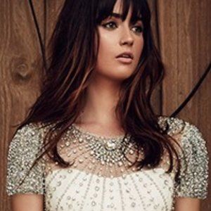 Jenny Packham Wedding Dress (Carrie model)- used